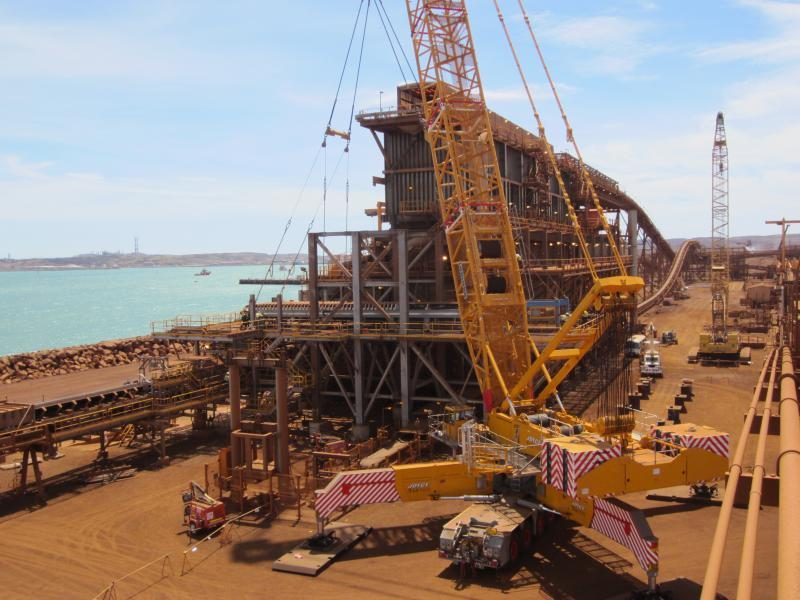 Joyce Krane crane at a mining and export facility